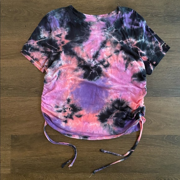 PINK Victoria's Secret Tops - Victoria’s Secret Pink tie-dye cinch cropped T shirt Medium